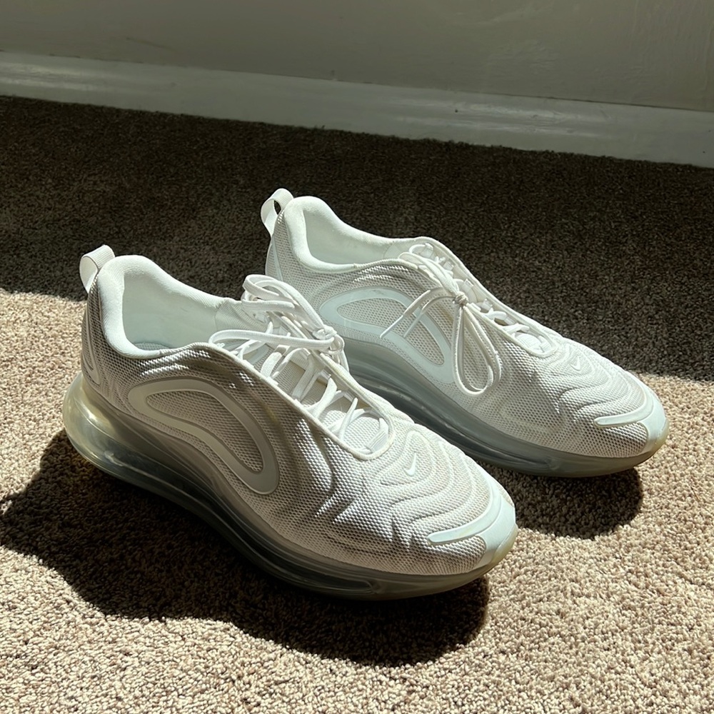 Nike air max 720’s